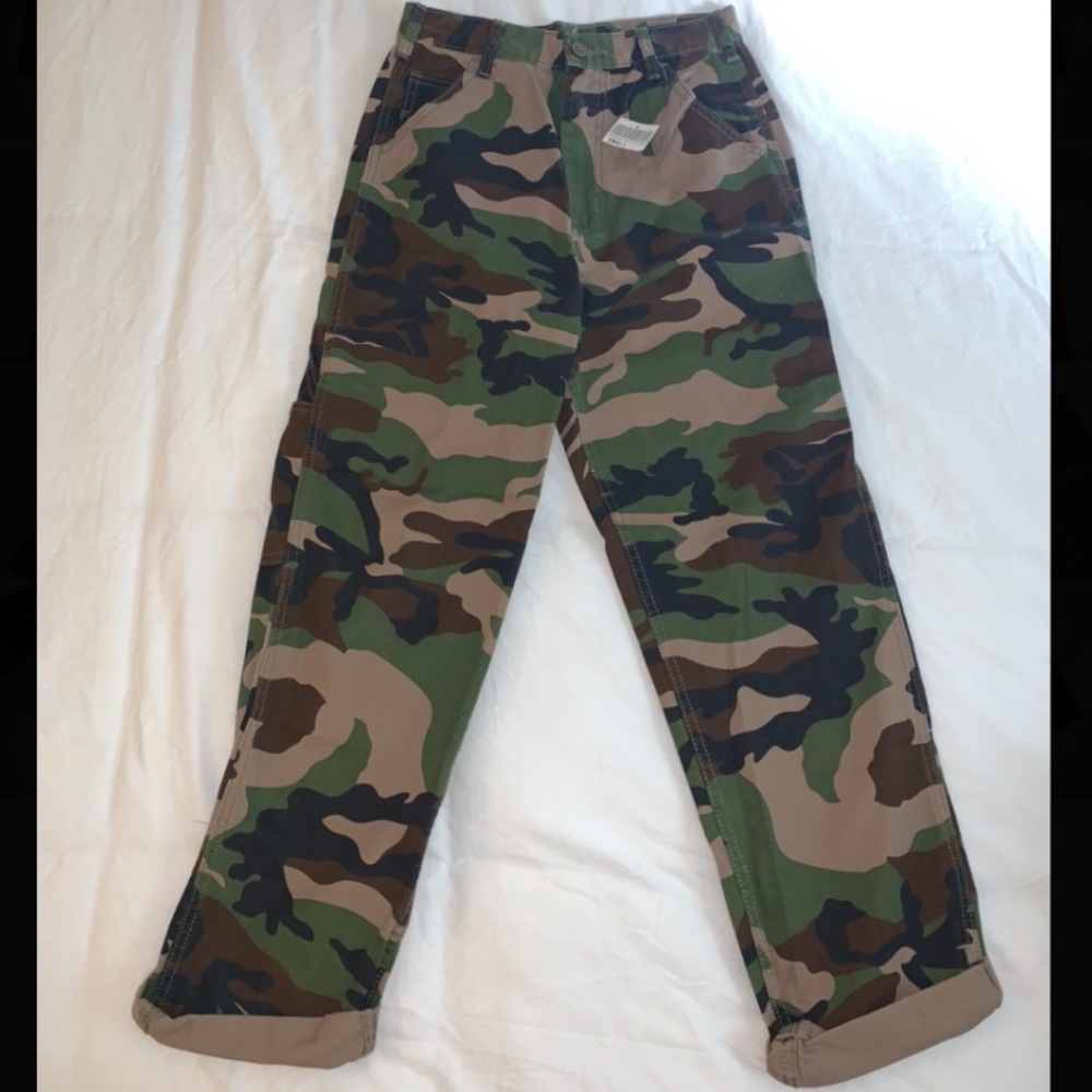 Brandy Melville Army Cargo Pants